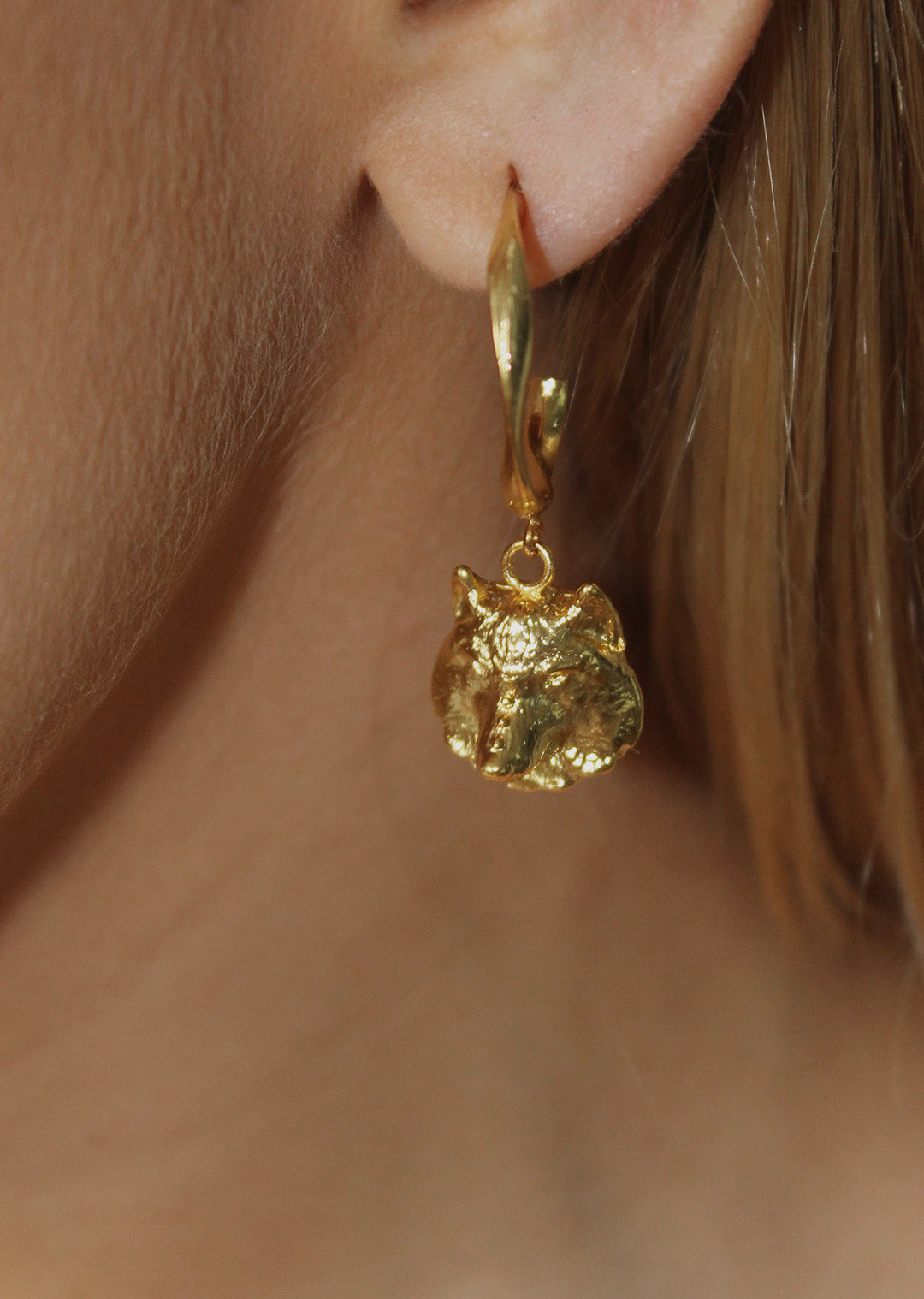 Aretes Lobo Tótem Certeza